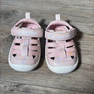 Stride Rite Blush Baby Walker Shoes Size 4